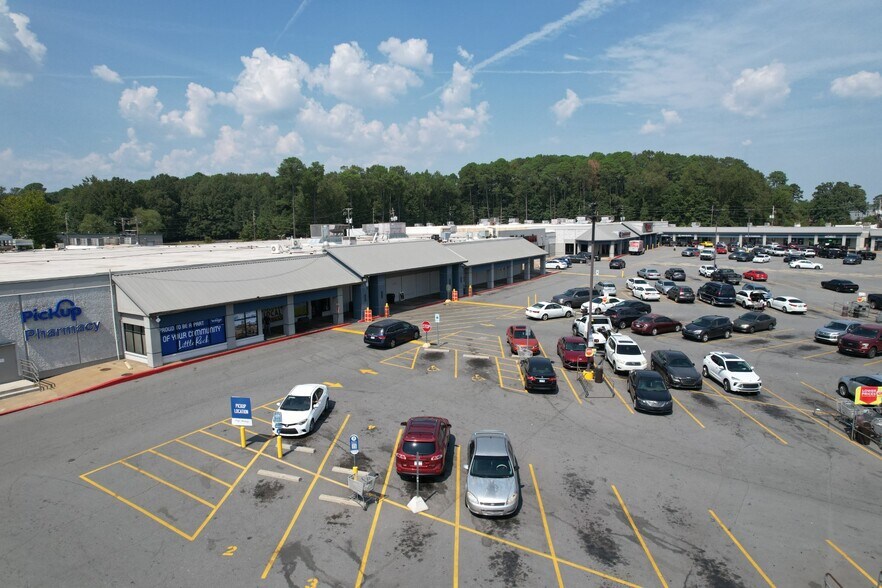 8824 Geyer Springs Rd, Little Rock, AR à vendre - Photo de l’immeuble – Image 2 sur 5