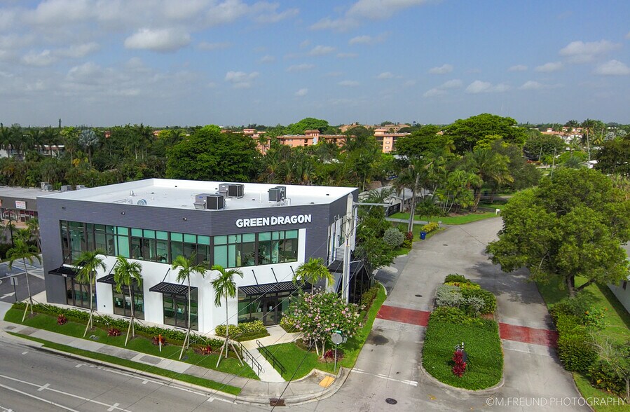 1985 N Andrews Ave, Wilton Manors, FL à louer - Photo de l’immeuble – Image 2 sur 17