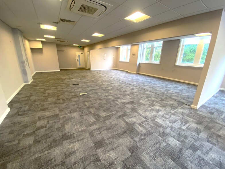 8-14 Darwen St, Blackburn à vendre - Photo intérieure – Image 3 sur 5