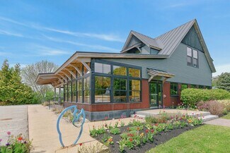 Plus de détails pour 517 Ocean House Rd, Cape Elizabeth, ME - Local commercial à vendre