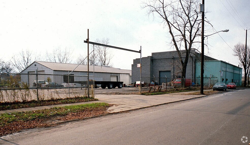 6700 Morgan Ave, Cleveland, OH à louer - Photo principale – Image 1 sur 8