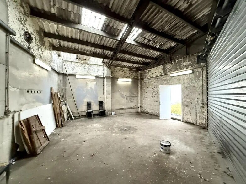 Local commercial dans Gournay-sur-Marne à vendre - Photo de l’immeuble – Image 2 sur 6