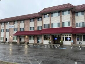 5610 Kitsap Way, Bremerton, WA à louer Photo intérieure– Image 1 sur 11