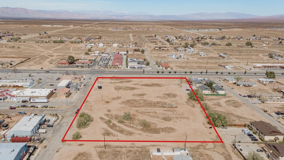 20900 82nd Street, California City, CA à vendre - Photo de l’immeuble – Image 3 sur 7
