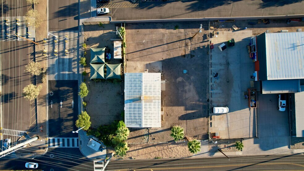 4141 E Madison St, Phoenix, AZ à vendre - Photo de l’immeuble – Image 2 sur 4