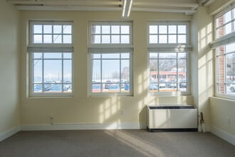 3 W Main St, Irvington, NY à louer Photo intérieure– Image 2 sur 2