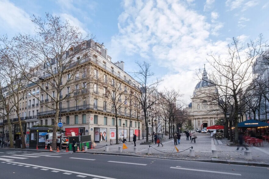 Bureau dans Paris à louer - Photo de l’immeuble – Image 2 sur 8