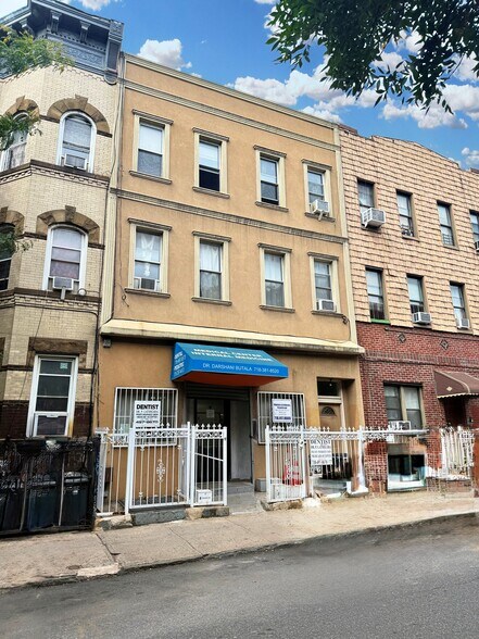 1507 Dekalb Ave, Brooklyn, NY à vendre - Photo de l’immeuble – Image 1 sur 14