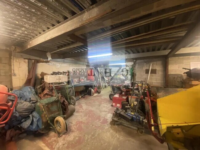 Plus de détails pour Industriel/Logistique à vendre