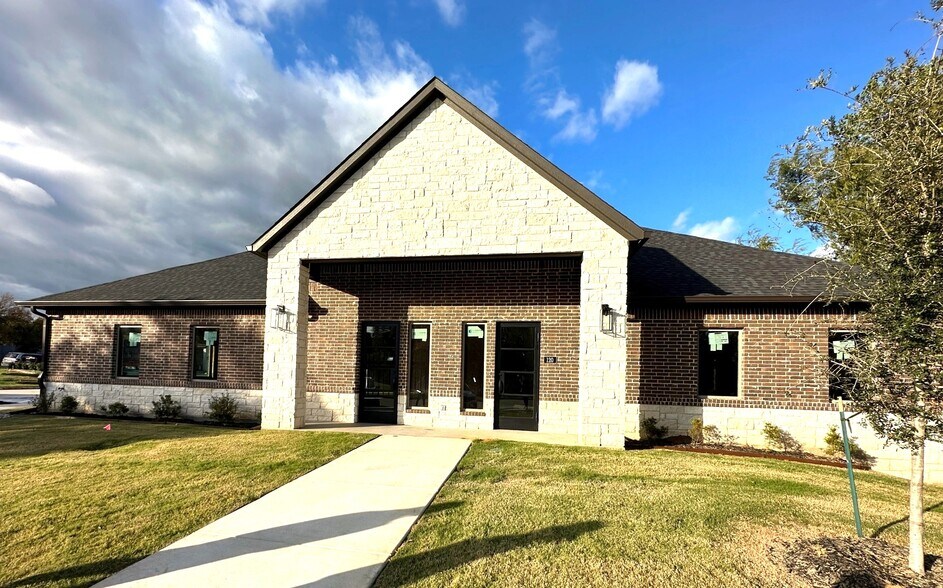 7350 Canyon Park Dr, Fort Worth, TX à vendre - Photo de l’immeuble – Image 3 sur 19