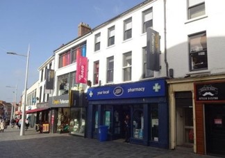 Plus de détails pour 16 Market North Sq, Lisburn - Local commercial à louer