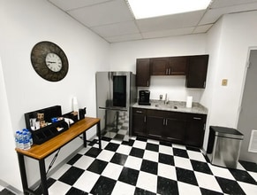 2807 N Parham Rd, Richmond, VA à louer Autre– Image 2 sur 8