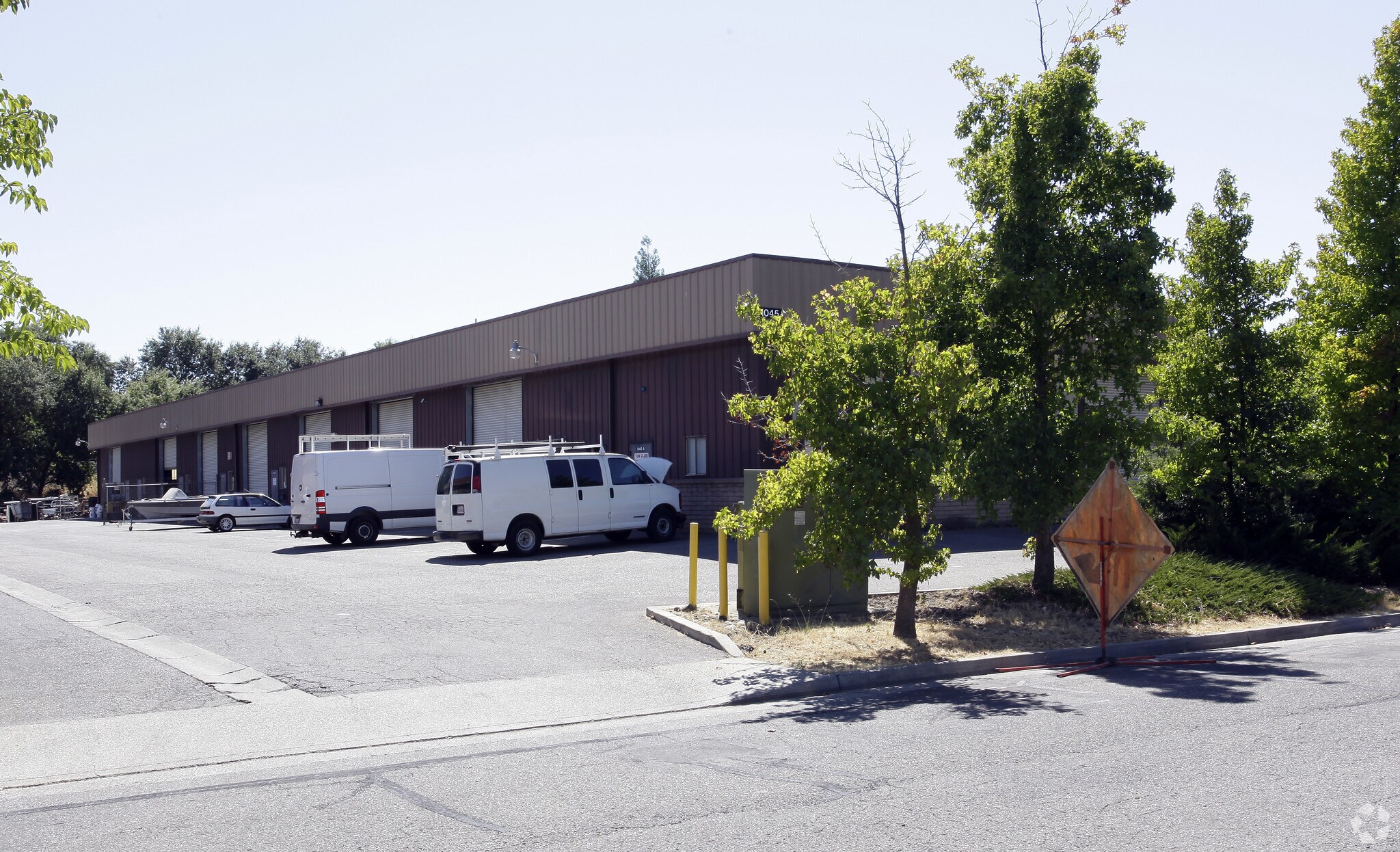 1045 Triangle Ct, West Sacramento, CA à louer Photo principale– Image 1 sur 4