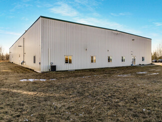 Plus de détails pour 653 Tower Dr, Cadott, WI - Industriel/Logistique à vendre