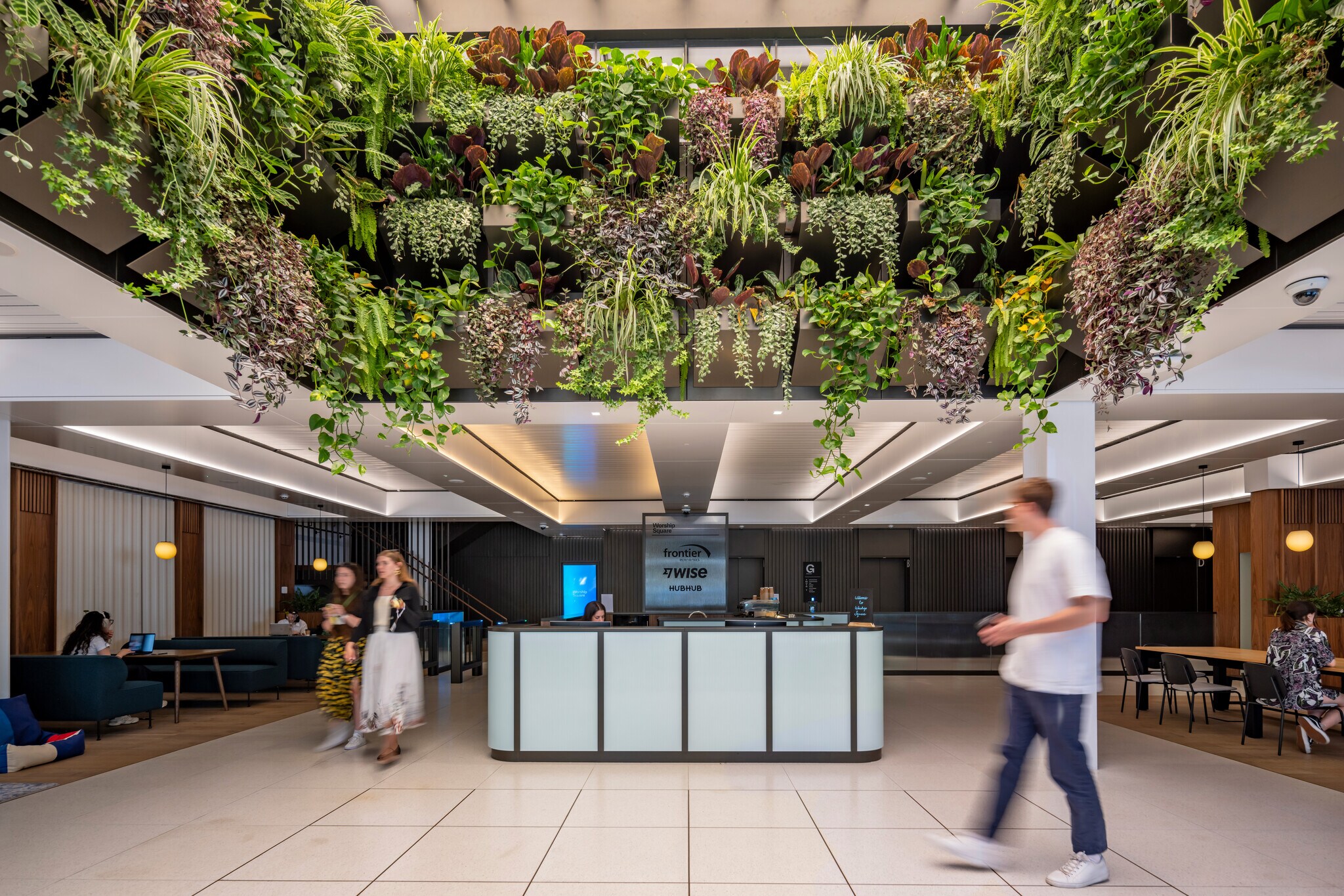 65 Clifton St, Londres à louer Hall d’entrée– Image 1 sur 22