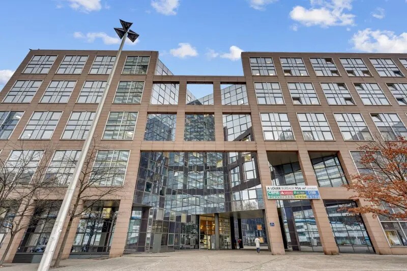 2 Place Des Vosges, Courbevoie à louer Photo de l’immeuble– Image 1 sur 15