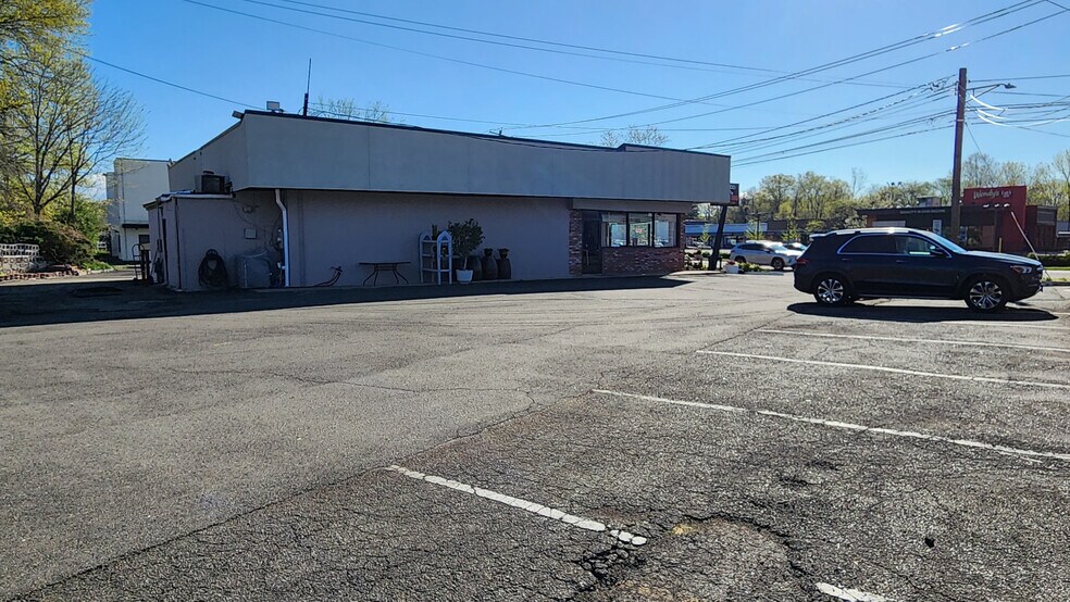 4 Route 303, Tappan, NY à vendre - Photo de l’immeuble – Image 3 sur 5
