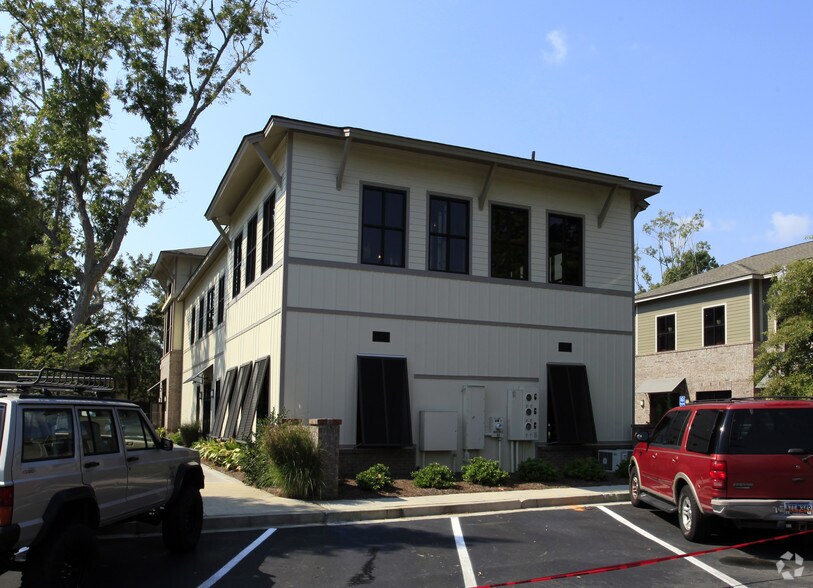 880 Whipple Rd, Mount Pleasant, SC à louer - Photo de l’immeuble – Image 2 sur 2