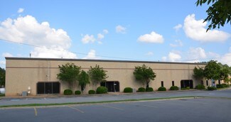Plus de détails pour 1601 Westpark Dr, Little Rock, AR - Local d'activités à louer