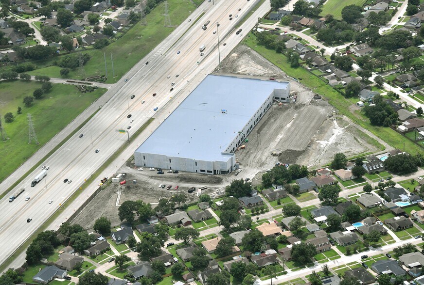 10923 S Sam Houston Pky E, Houston, TX à vendre - Aérien – Image 2 sur 8