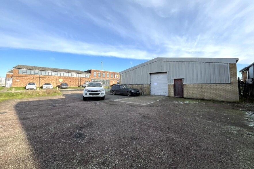48 Hanbury Rd, Chelmsford à louer - Photo de l’immeuble – Image 3 sur 6