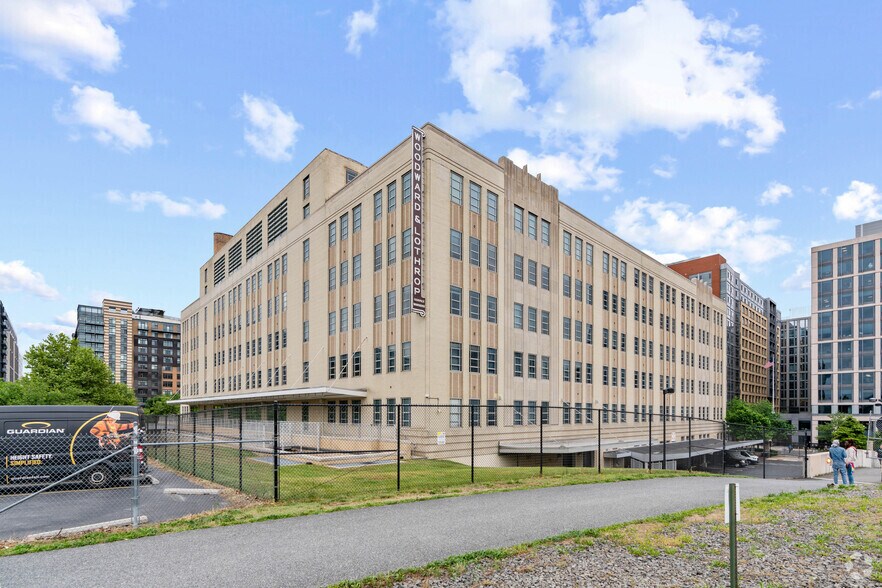 131 M St NE, Washington, DC à louer - Photo de l’immeuble – Image 2 sur 6