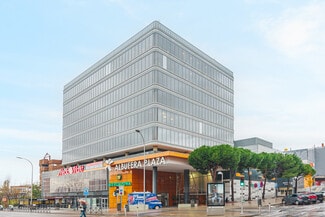 Plus de détails pour Avenida de la Albufera, 153, Madrid - Bureau à louer