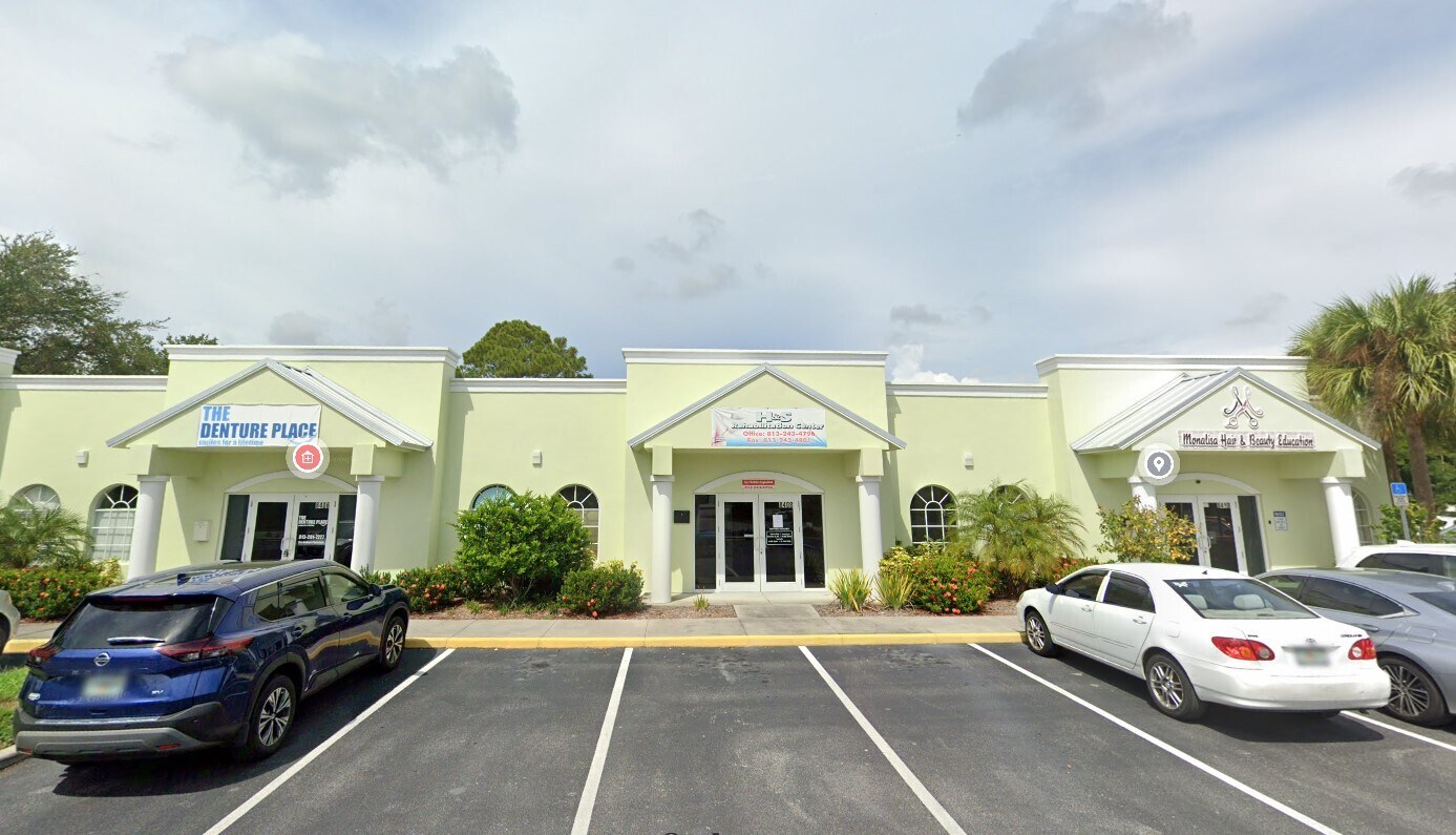 8404-8414 Wilsky Blvd, Tampa, FL à vendre Photo de l’immeuble– Image 1 sur 11