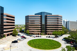 Plus de détails pour 7300 W 110th St, Overland Park, KS - Coworking à louer