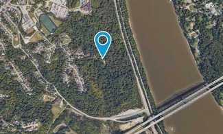 Plus de détails pour 150 Shamrock Ln, Fort Thomas, KY - Spécialisé à vendre