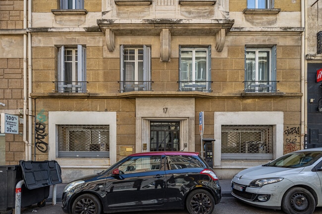 Plus de détails pour 17 Rue Fortia, Marseille - Bureau à vendre