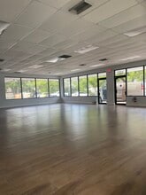 8455-8471 W Oakland Park Blvd, Sunrise, FL à louer Photo intérieure– Image 1 sur 6