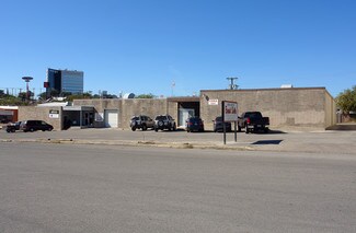Plus de détails pour 5315-5321 Jackwood Dr, San Antonio, TX - Industriel/Logistique à louer