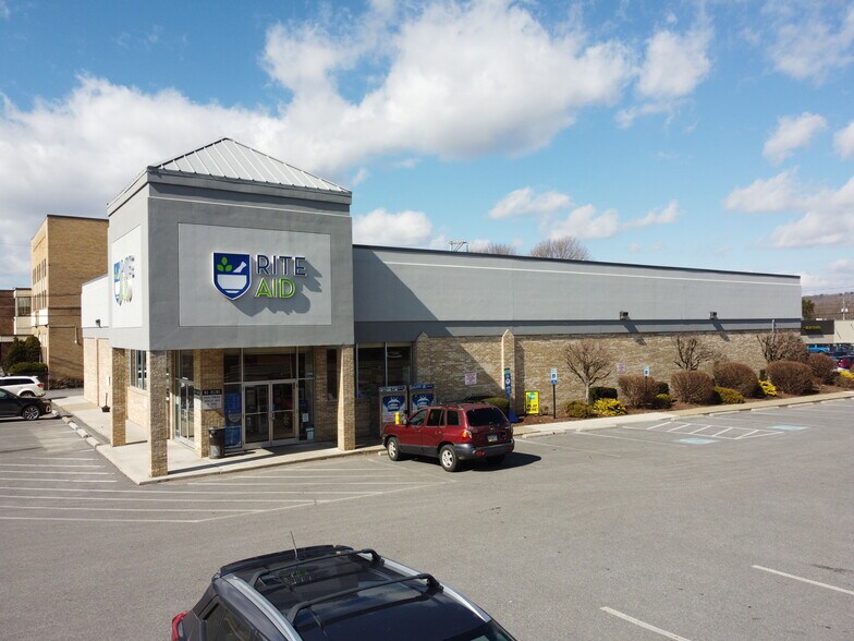 630 Main St, Portage, PA à vendre - Photo de l’immeuble – Image 3 sur 3