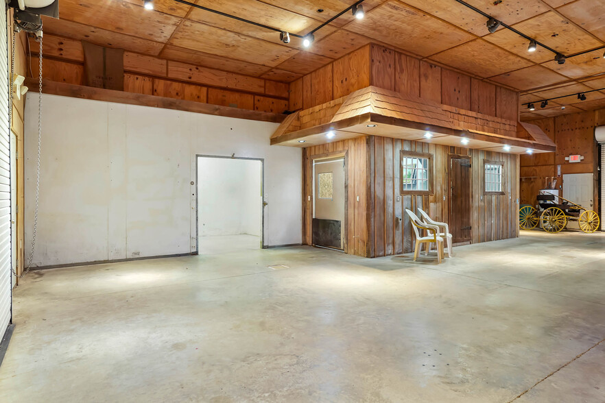 8977 DuPont Blvd, Lincoln, DE à vendre - Photo de l’immeuble – Image 2 sur 48
