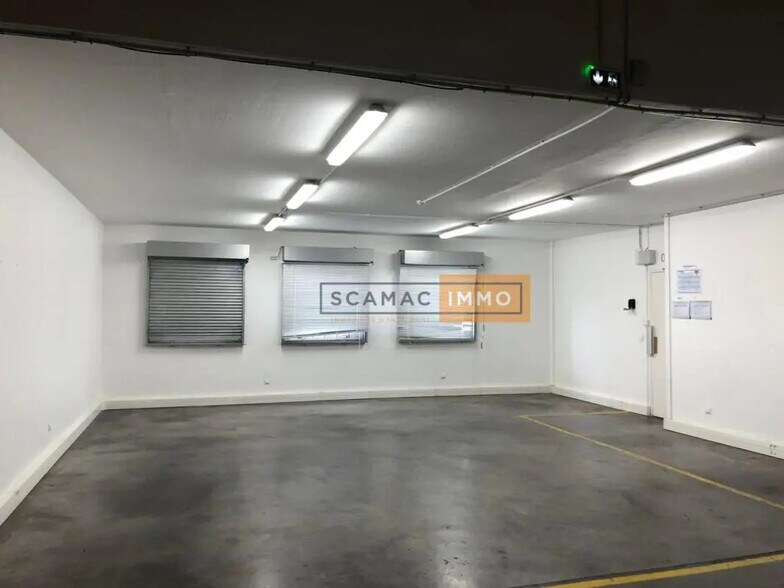 Bureau dans Gennevilliers à louer - Photo de l’immeuble – Image 3 sur 7