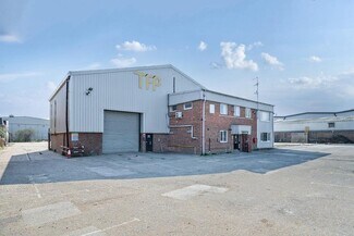 Plus de détails pour Eastbury Rd, Londres - Industriel/Logistique à louer
