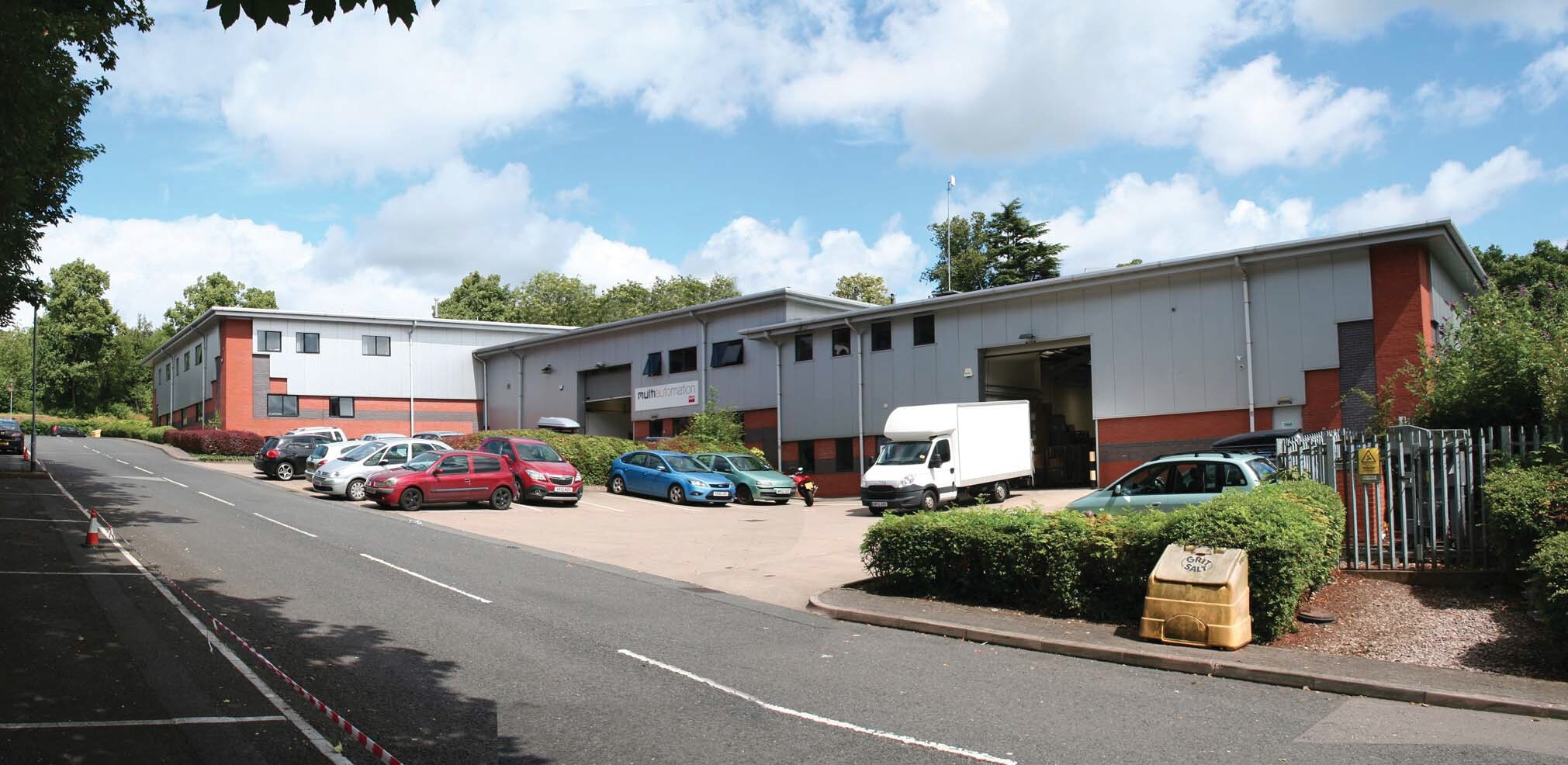 Trescott Rd, Redditch à louer Photo principale– Image 1 sur 2