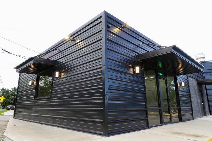 1123 Dumble St, Houston, TX à louer - Photo de l’immeuble – Image 3 sur 7