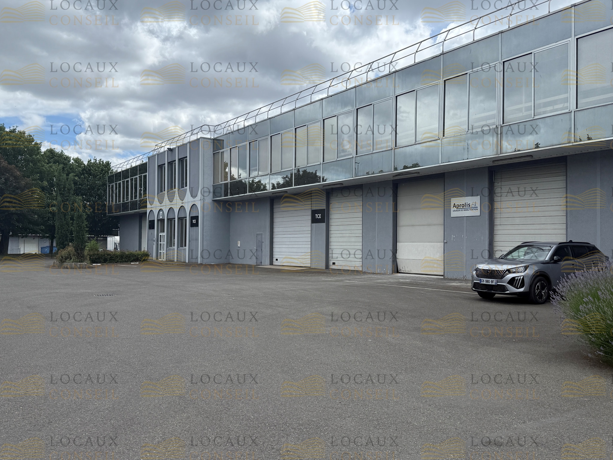95 Rue Charles Michels, Saint-Denis à louer Photo de l’immeuble– Image 1 sur 10