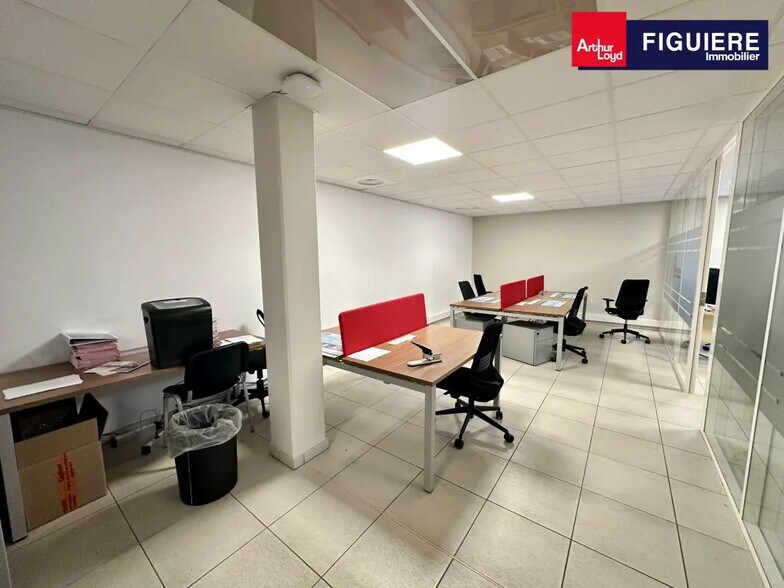 1 Rue Guy De Maupassant, Les Pennes-Mirabeau à louer - Photo de l’immeuble – Image 2 sur 7