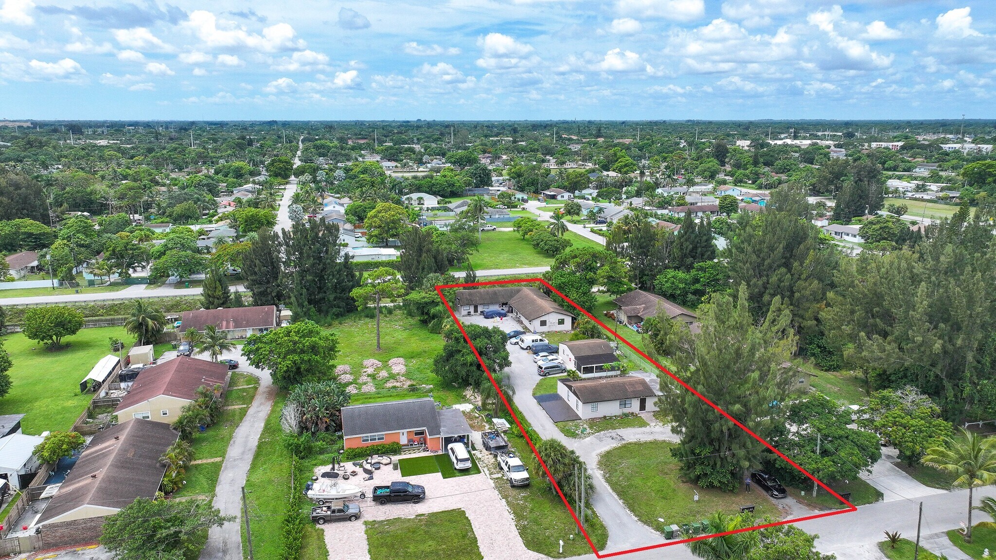 3874 7th Ave N, Lake Worth, FL à vendre Photo de l’immeuble– Image 1 sur 18