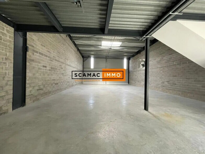 17 Rue Levassor, 78130 Les Mureaux, Les Mureaux à louer - Photo de l’immeuble – Image 2 sur 4