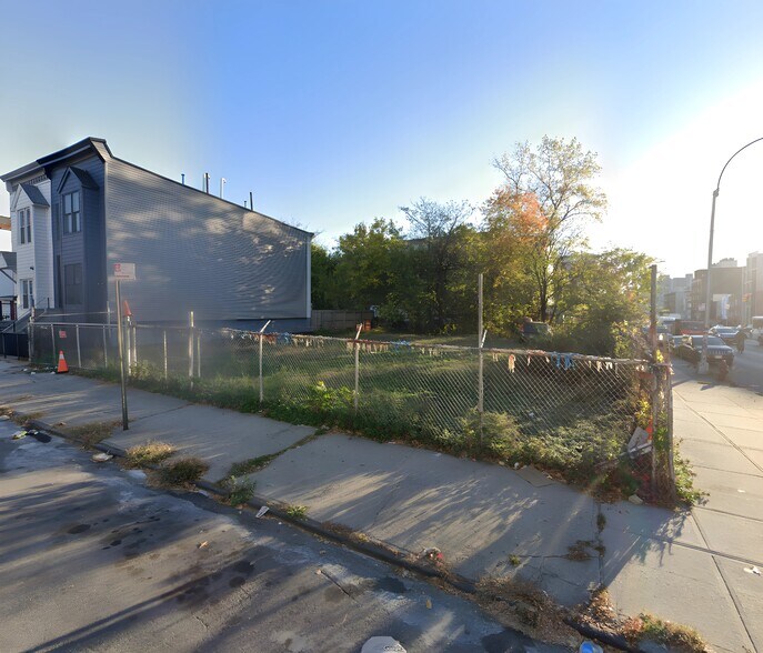2081 Atlantic Ave, Brooklyn, NY à vendre - Photo de l’immeuble – Image 2 sur 6