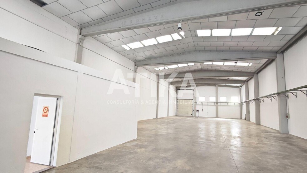 Industriel/Logistique dans Ontinyent, Valencia à louer - Photo principale – Image 1 sur 26
