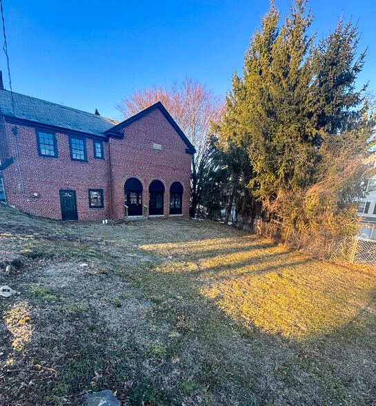 236 E Gay St, West Chester, PA à vendre - Photo de l’immeuble – Image 2 sur 6