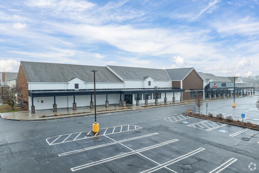 71-101 Carver Rd, Plymouth, MA à louer - Photo principale – Image 2 sur 7