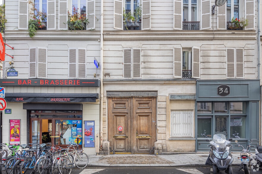 Immeuble residentiel dans Paris à vendre - Photo de l’immeuble – Image 2 sur 5