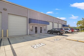 7949 Atlantic Blvd, Jacksonville, FL à louer Photo de l’immeuble– Image 1 sur 7