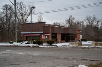 Plus de détails pour 24225 5 Mile Rd, Redford Township, MI - Local commercial à vendre